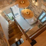 Villa Petra No3 *