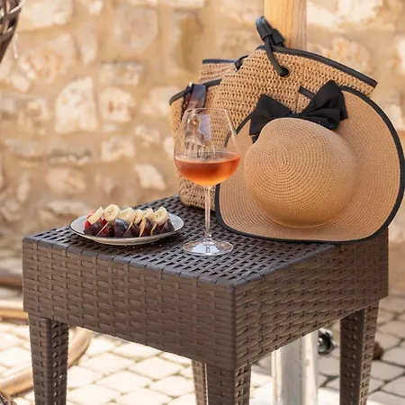 Petra No3 Methoni (Messenia)