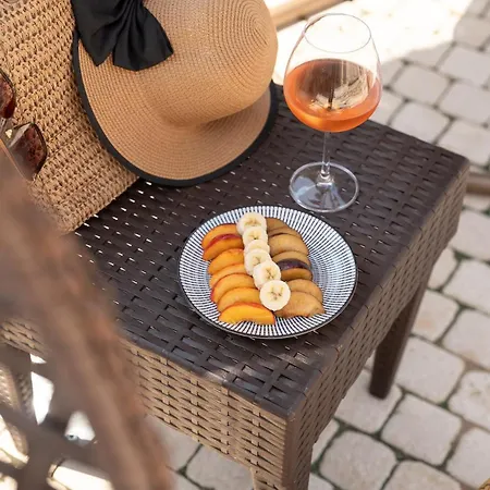 Villa Petra No3 *
