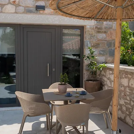 Petra No3 Methoni (Messenia)