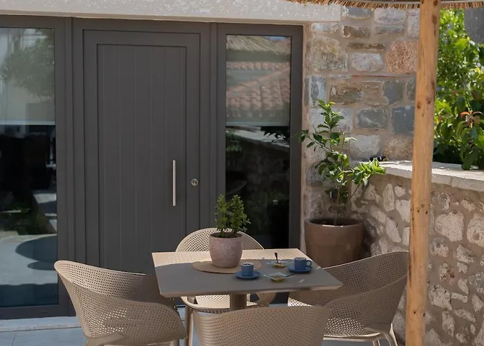 Petra No3 Methoni (Messenia)