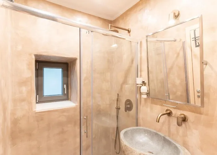 Petra No3 Vila Methoni (Messenia)