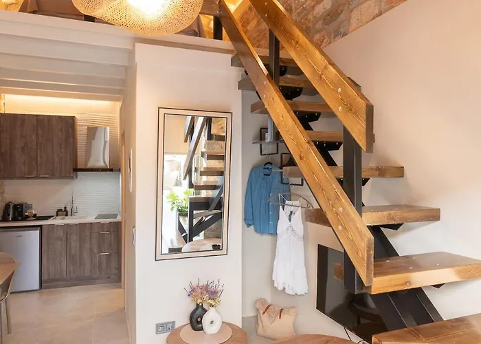 Petra No3 * Methoni (Messenia)